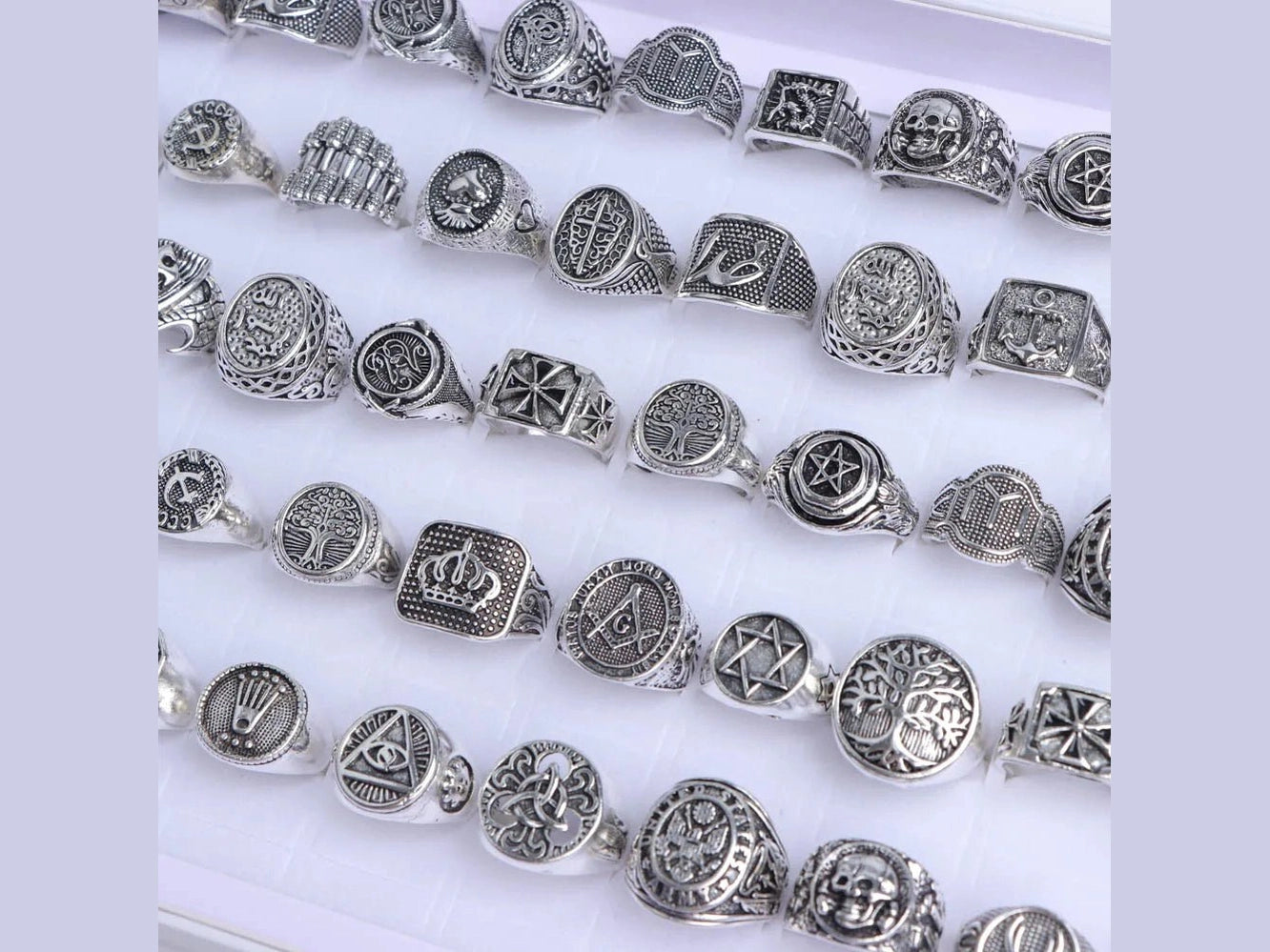 10/20/30/50Pcs/Lot Classics Fashion Punk Animal Skull Skeleton Rings For Men Women Mixed Style Jewelry Party Gifts Wholesale - Simply Just Deals LLC10/20/30/50Pcs/Lot Classics Fashion Punk Animal Skull Skeleton Rings For Men Women Mixed Style Jewelry Party Gifts Wholesale200000369:100010384mix size 17 - 21mm;200000783:193Full black pattern;200001034:20002555120PiecesFull black pattern20Piecesmix size 17 - 21mm10/20/30/50Pcs/Lot Classics Fashion Punk Animal Skull Skeleton Rings For Men Women Mixe