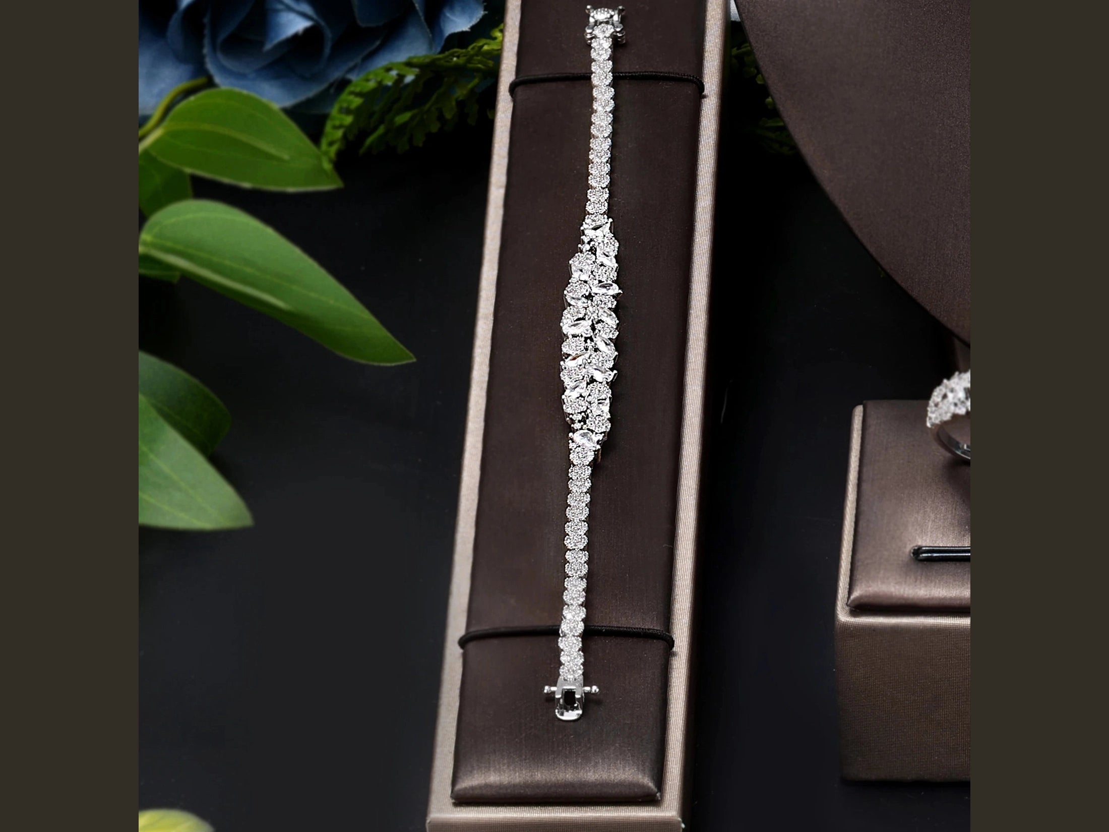 4PCS Necklacce Earrings Wedding Jewelry Set Cubic Zirconia Elegant Dubai Bridal Jewelry Sets Brides Accessories Party - Simply Just Deals LLC4PCS Necklacce Earrings Wedding Jewelry Set Cubic Zirconia Elegant Dubai Bridal Jewelry Sets Brides Accessories Party200000369:200001539;200000639:200661028;200001033:361187white;200007763:201336100resizablewhite45cm|CHINA4PCS Necklacce Earrings Wedding Jewelry Set Cubic Zirconia Elegant Dubai Bridal Jewelry Sets Brides Accessories Party