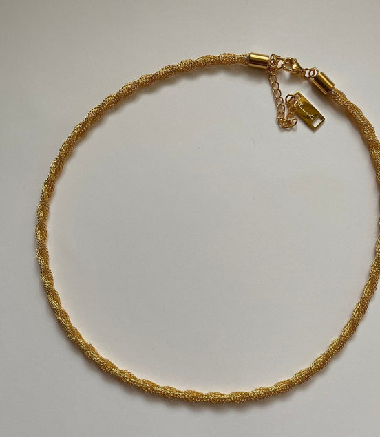 Anna Twisted Chain Necklace - Simply Just Deals LLCAnna Twisted Chain NecklaceDC - 1641407Anna Twisted Chain Necklace
