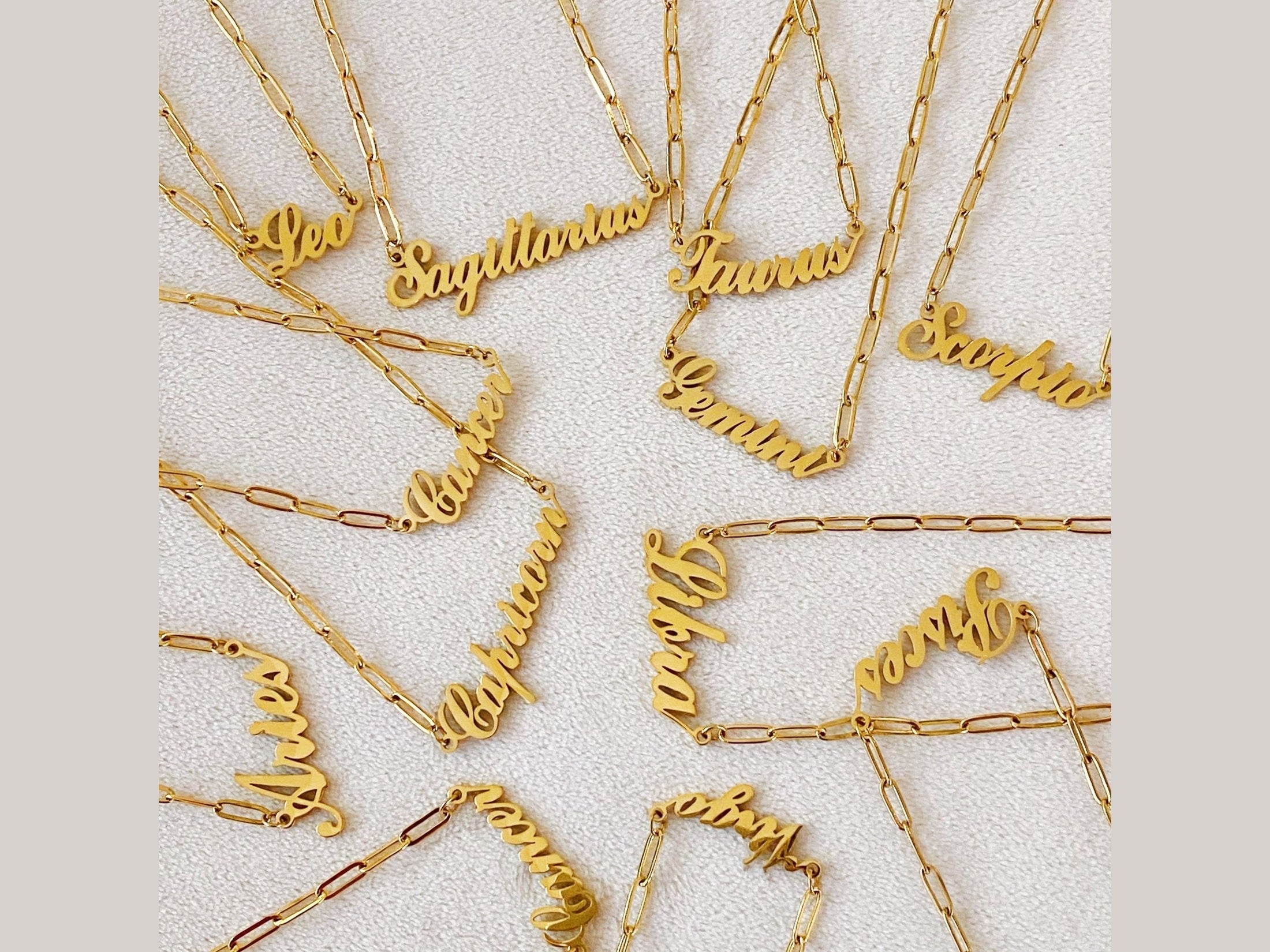 Annie Zodiac Chain Necklace - Simply Just Deals LLCAnnie Zodiac Chain NecklaceDC - 2143471VirgoAnnie Zodiac Chain Necklace