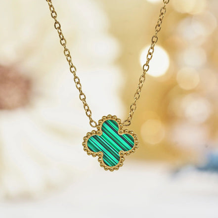 Green Flower Pendant Necklace in Yellow Gold Plated - Simply Just Deals LLCGreen Flower Pendant Necklace in Yellow Gold Plated9b561cc1-480e-4fa5-b493-c587b2df748fGreenGreen Flower Pendant Necklace in Yellow Gold Plated