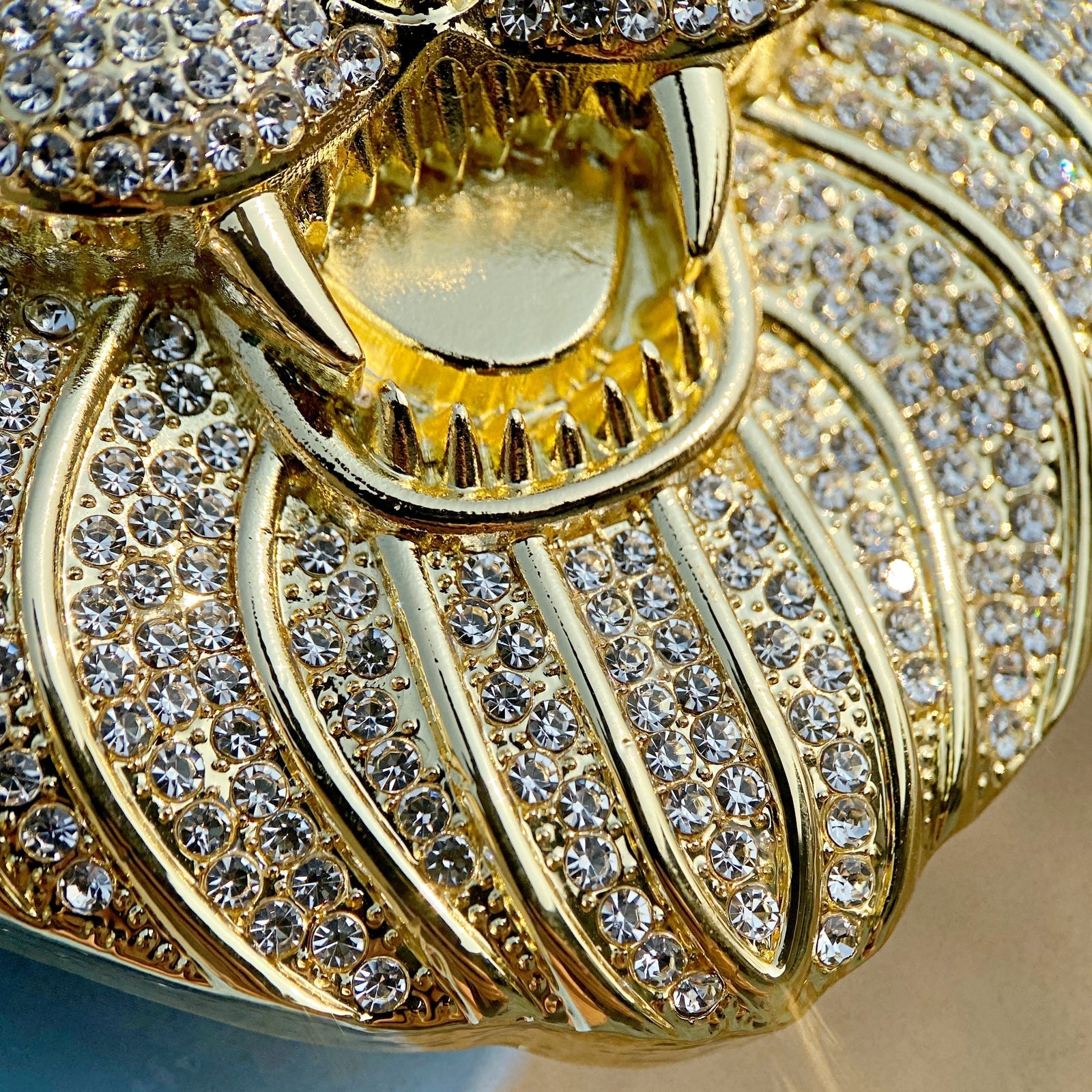 Huge Big Lion Head Jumbo Large Hip Hop Pendant 14K Gold Plated Iced Bling Out CZ - Simply Just Deals LLCHuge Big Lion Head Jumbo Large Hip Hop Pendant 14K Gold Plated Iced Bling Out CZ0a8aa113-90c6-4bde-905a-b43596d90a12Huge Big Lion Head Jumbo Large Hip Hop Pendant 14K Gold Plated Iced Bling Out CZ