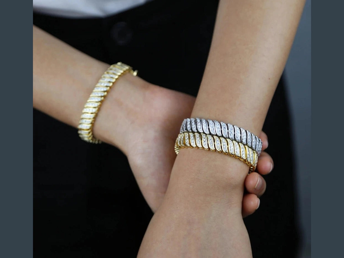 Iced Out Bling Cz 10mm Width nake Chain Bracelet Micro Pave 5A Cubic Zirconia High Quality Classic Trendy Hiphop Women Jewelry - Simply Just Deals LLCIced Out Bling Cz 10mm Width nake Chain Bracelet Micro Pave 5A Cubic Zirconia High Quality Classic Trendy Hiphop Women Jewelry200001034:5740bracelet silver 16cmbracelet silver 16cmIced Out Bling Cz 10mm Width nake Chain Bracelet Micro Pave 5A Cubic Zirconia High Quality Classic Trendy Hiphop Women Jewelry