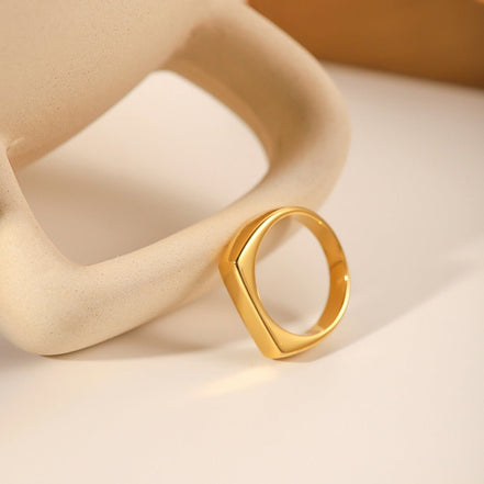 Lana Gold Ring - Simply Just Deals LLCLana Gold Ring0CJLX191973101AZGoldNo6Lana Gold Ring