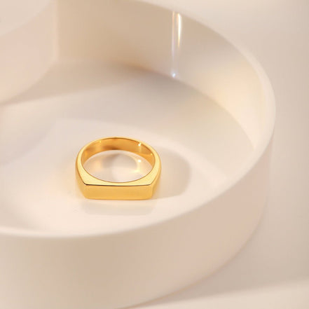 Lana Gold Ring - Simply Just Deals LLCLana Gold Ring0CJLX191973101AZGoldNo6Lana Gold Ring