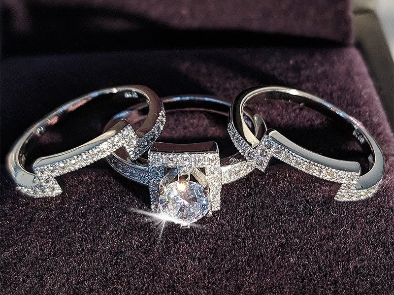 Variety of wearing rings - Simply Just Deals LLCVariety of wearing rings0CJZBLXLX08511 - Silver - 14thSilver14thVariety of wearing rings